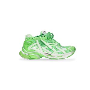 Men's Balenciaga Runner Sneakers Green | 8753BETHS