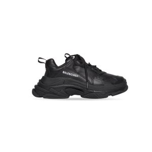 Women's Balenciaga Triple S Sneakers Black | 7948VCLHR