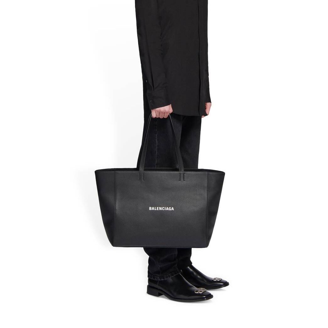 Men\'s Balenciaga Everyday East-west Tote Bags Black | 0135EJKQD