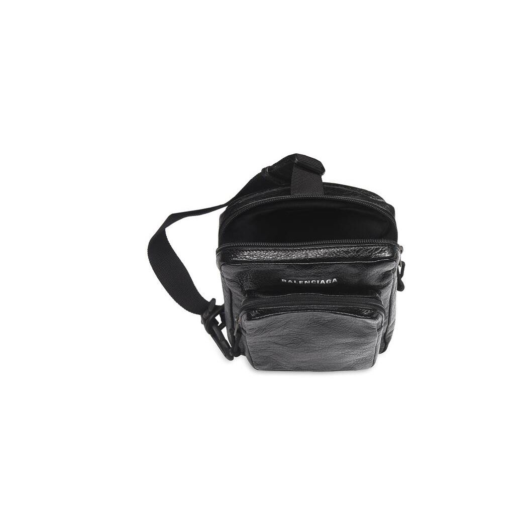 Men's Balenciaga Explorer Messenger Crossbody Bags Black | 5278ZICQU