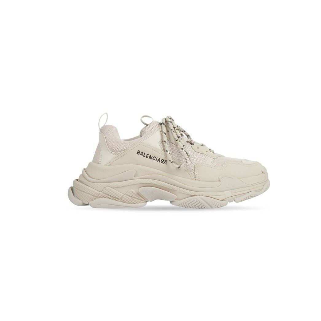 Men\'s Balenciaga Triple S Sneakers Beige | 6580PKSRI