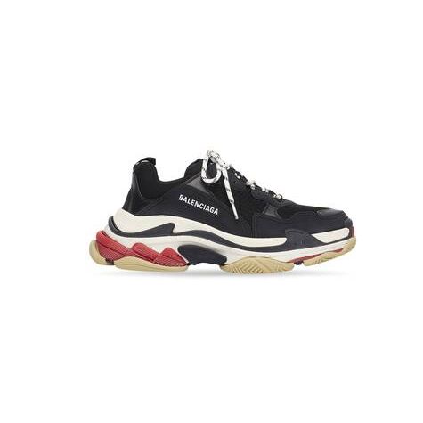 Men's Balenciaga Triple S Sneakers Black | 7586AZEYC